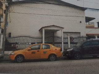Foto 4 de BODEGA COMERCIAL EN VENTA EN EL CENTRO SUR DE GUAYAQUIL (2 FRENTES)