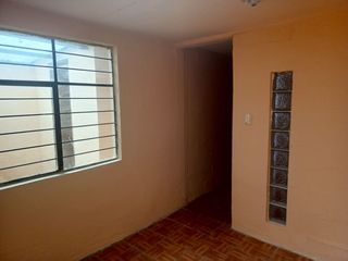 Foto 8 de En Venta Casa Sur De Quito - Sector La Mena 2