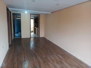 Foto 3 de En Venta Casa Sur De Quito - Sector La Mena 2