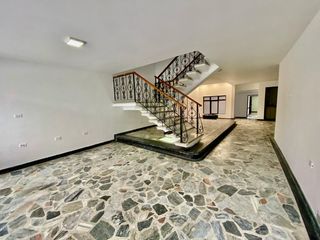 Foto 2 de SE RENTA Y/O VENDE CASA AL NORTE DE ARMENIA