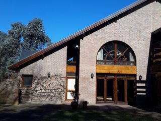 Foto 2 de Venta Casa 9 Amb. en Club Campos de Golf Las Praderas de Lujan