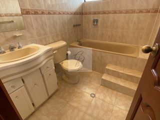 Foto 2 de ARRIENDO DEPARTAMENTO, CUMBAYA, LA PRIMAVERA 2 DORMITORIOS