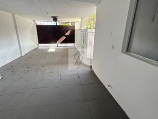 Foto 4 de ARRIENDO CASA MIRAVALLE 4 DORMITORIOS