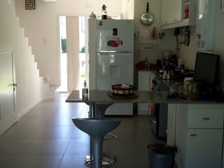 Foto 6 de Venta Dúplex en C. C. de Golf Las Praderas de Lujan