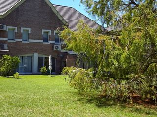 Foto 15 de Venta Dúplex en C. C. de Golf Las Praderas de Lujan