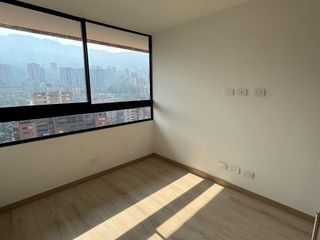 Foto 10 de Apartamento en Arriendo Envigado Sector la Salle