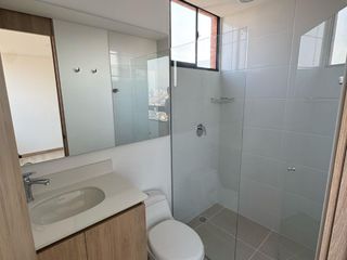 Foto 16 de Apartamento en Arriendo Envigado Sector la Salle