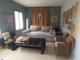 Foto 15 de Excelente Casa Estilo Campo - 375 m² Construidos Sobre 1203 m² de Lote