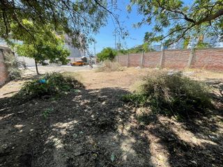 Foto 1 de TERRENO DE VENTA EN MANTA - COLINAS DEL MAR