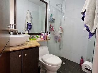 Foto 10 de VENDO APARTAMENTO EN LA TRANSVERSAL INFERIOR 116 METROS