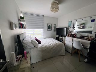 Foto 12 de VENDO APARTAMENTO EN LA TRANSVERSAL INFERIOR 116 METROS