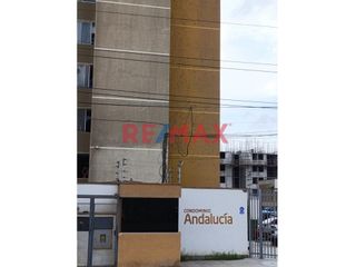 Foto 1 de ¡Atencion!, Venta De Acogedor Departamento En Condominio Andalucia, A Unas Cuadras De Av. Metropolitana I, En Piso 7