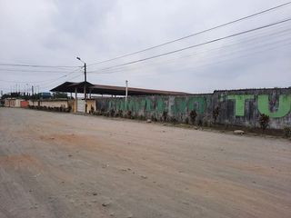 Foto 2 de SE ARRIENDA COMPLEJO TURISTICO RECREACIONAL Y/O GALPON 7.139,64 M2. LA CONCORDIA - SANTO DOMINGO DE LOS TSACHILAS – ECUADOR