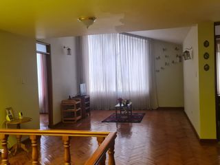 Foto 10 de SE VENDE LINDA CASA CON EXCELENTE UBICACION – AREQUIPA