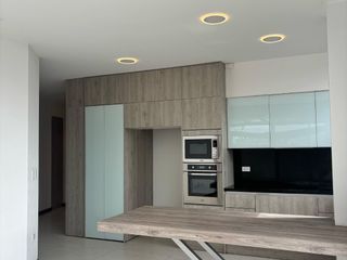 Foto 5 de SUITE DE RENTA, EN CUMBAYA, CON PATIO Y PERGOLA