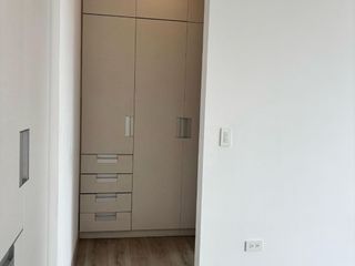Foto 9 de SUITE DE RENTA, EN CUMBAYA, CON PATIO Y PERGOLA