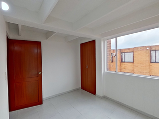 Foto 2 de AGRADABLE  APARTAMENTO EN VENTA MIRADOR ENGATIVA
