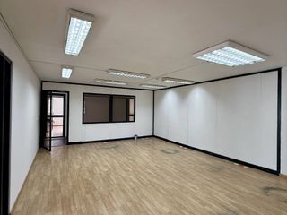 Foto 11 de OFICINA COMERCIAL EN RENTA- AV. GALO PLAZA LASSO FRENTE A HYUNDAI