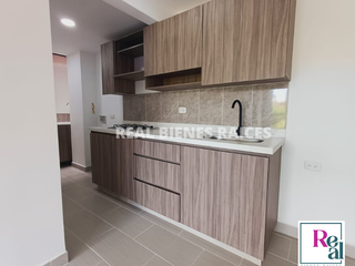 Foto 1 de ¡Tu nuevo hogar te espera! Apartamento de 3 habitaciones en excelente ubicación.