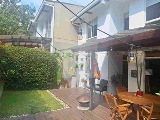 Foto 1 de VENTA DE CASA SECTOR SAN MARCEL