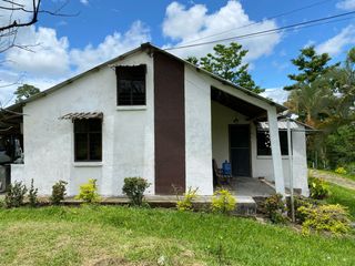 Foto 2 de Se Vende Casa con Terreno de 1800 m2  en las Villegas ,La Concordia