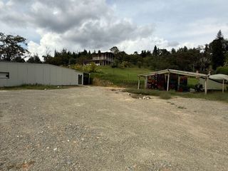 Foto 3 de LOTE INDUSTRIAL EN VENTA, AUTOPISTA MEDELLIN-BOGOTA, A 10 MINUTOS DEL AEROPUERTO