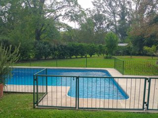 Foto 4 de Oportunidad! Casa 5 Ambientes con Pileta en Las Praderas de Lujan