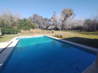 Foto 8 de Magnifica Casa en Dos Plantas Sobre Terreno de 1441 m - Praderas de Lujan