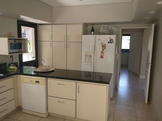 Foto 11 de Magnifica Casa en Dos Plantas Sobre Terreno de 1441 m - Praderas de Lujan
