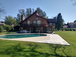 Foto 4 de Excelente Casa 2 Plantas en Las Praderas de Lujan
