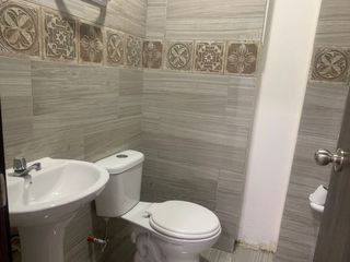 Foto 11 de local comercial de alquiler en manta zona sur B/B