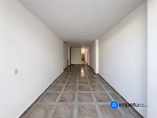 Foto 6 de En venta casa rentera con local comercial y cuatro departamentos