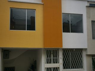 Foto 19 de VENDE CASA 3 DORMITORIOS SECTOR CARRETAS PORTAL SHOPPING AV. SIMON BOLIVAR