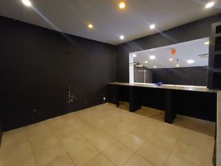 Foto 7 de Local comercial en renta - La Mariscal