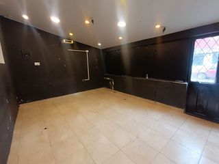 Foto 2 de Local comercial en renta - La Mariscal