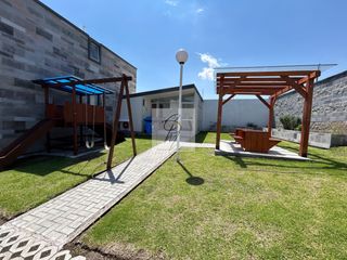 Foto 15 de CASA EN VENTA LOS CHILLOS, AV. ILALO 3 DORMITORIOS