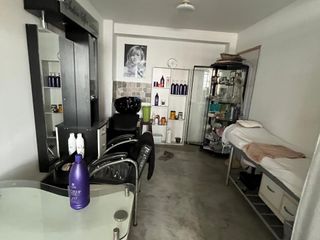 Foto 6 de Alquiler Local Comercial En Avenida Separadora Industrial En Ves