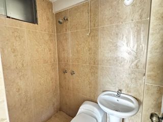 Foto 5 de vendo lindo departamento en sexto piso con ascensor y cochera en vallesito cerca catolica