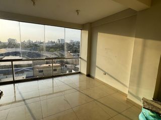Foto 1 de vendo lindo departamento en sexto piso con ascensor y cochera en vallesito cerca catolica