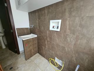Foto 5 de Cumbaya, Sector Colegio Menor, Moderna Casa, Conjunto Privado