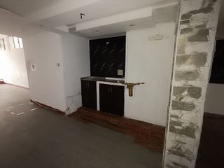 Foto 13 de Casa Comercial en venta - La Mariscal