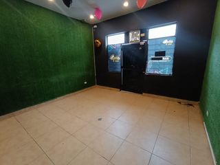 Foto 2 de Casa Comercial en venta - La Mariscal