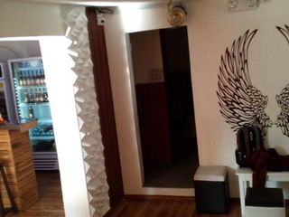 Foto 17 de Casa Comercial en venta - La Mariscal