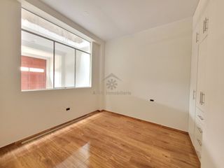 Foto 7 de ALQUILER DE DEPARTAMENTO EN PRIMER PISO EN URBANIZACIÓN LOS SAUCES