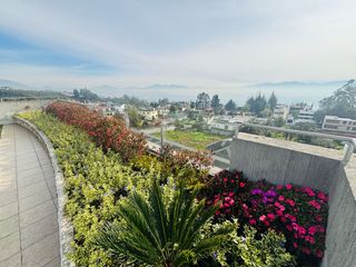 Foto 1 de Rento $590 SUITE CON ESTUDIO Lomas de Monteserrín Zona EKOPARK - UDLA