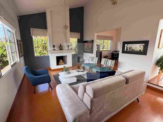 Foto 4 de VENTA DE CASA EN LA ALHAMBRA