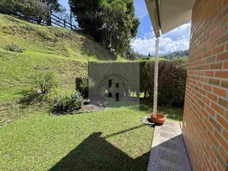 Foto 9 de VENTA DE CASA EN LA ALHAMBRA