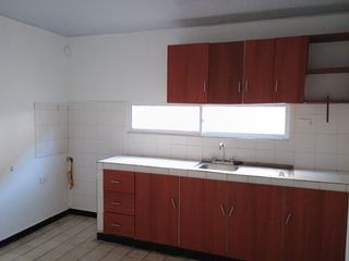 Foto 2 de CASA EN BELLAVISTA ARRIENDO
