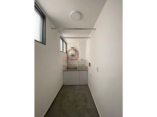 Foto 4 de Se Arrienda Apartamento En La Floresta, Medellin