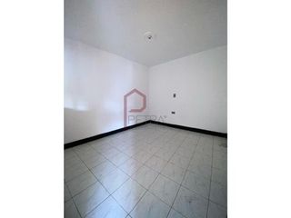 Foto 11 de Se Arrienda Apartamento en la Floresta, Medellín